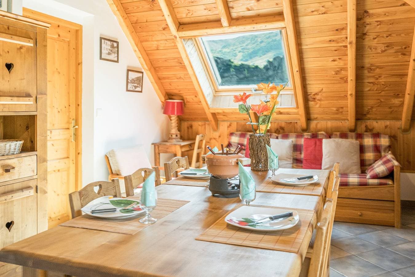 Foto 4 von 20: Chalet 'La Mouliniere 1' mit Bergblick, Balkon und Wi-Fi