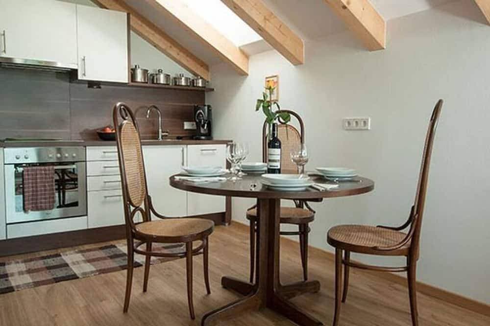 Foto 10 von 21: Oberberghof - Fw mit Terrasse, traumhafter Aussicht, Sauna und Biobadeteich