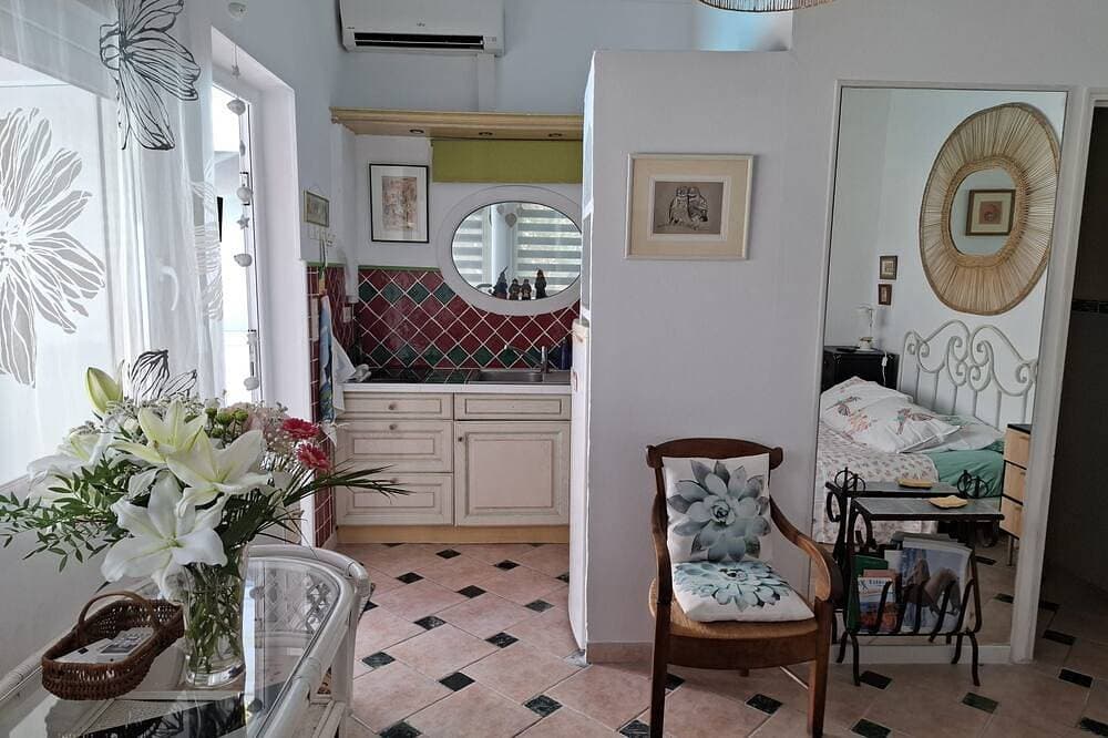 Foto 2 von 22: Kleines Haus von 30m2 für 2 Personen in Privatbesitz mit Pool