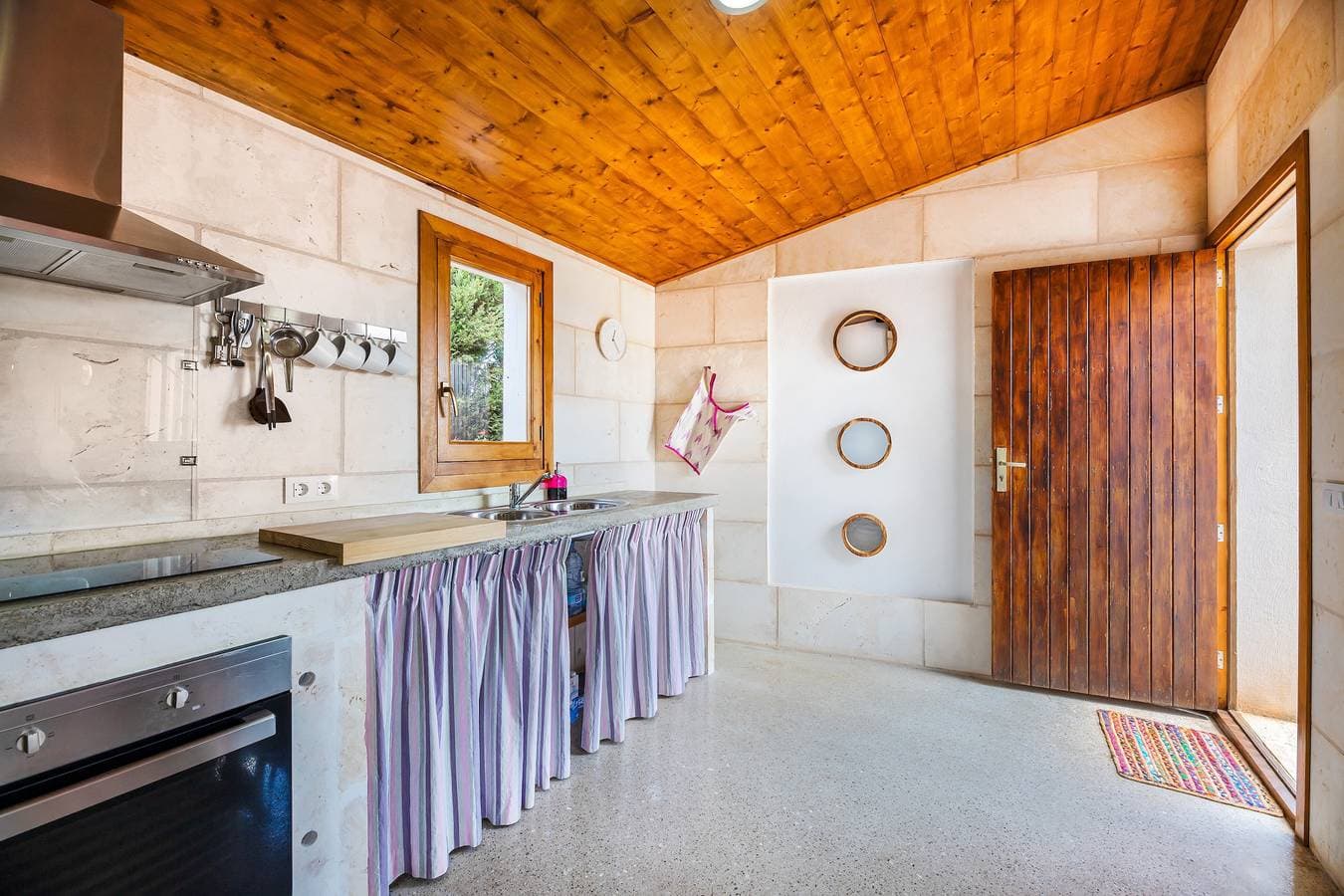 Foto 9 von 22: Ferienhaus "Biniaco" mit privatem Pool, 2 privaten Terrassen und WLAN