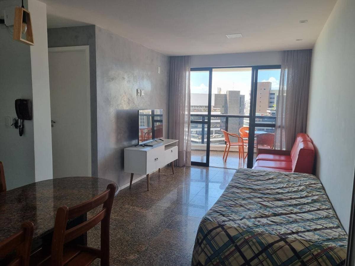 Foto 4 von 29: One-Bedroom Apartment with Balcony and Sea View
