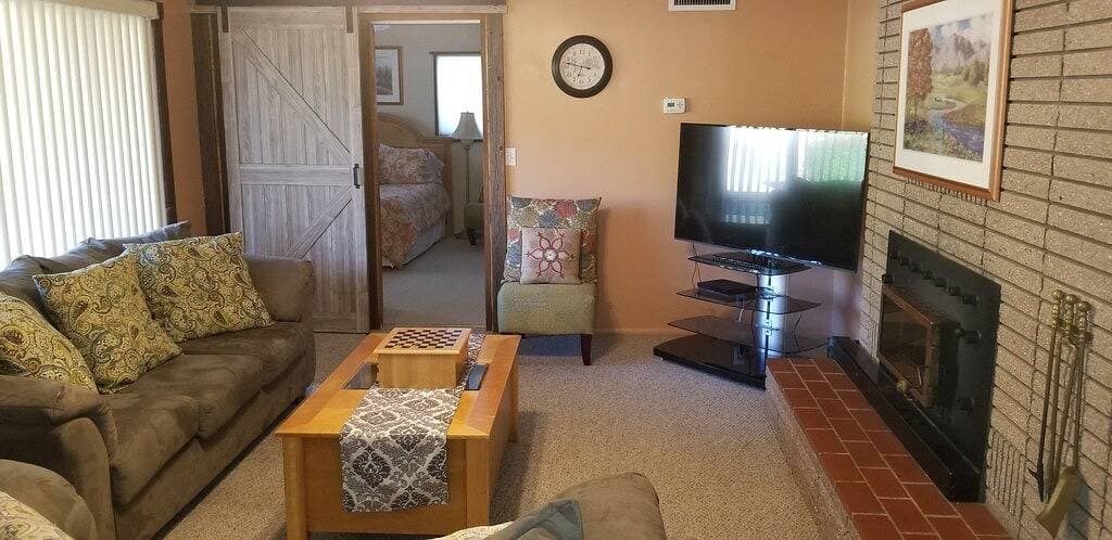 Foto 4 von 36: Zion Hurricane Home 5 Betten 3 Zi. 2 Badezimmer Rv Space, Zion National Park
