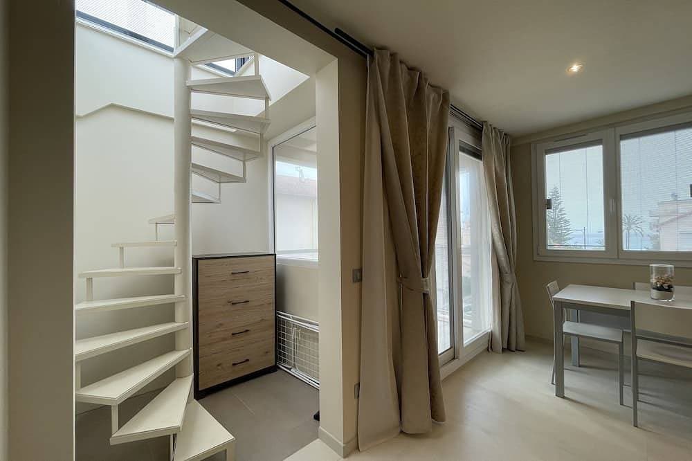 Foto 12 von 13: Apartment in Villa Jacaranda - Roquebrune Cap Martin, Alpes Maritimes