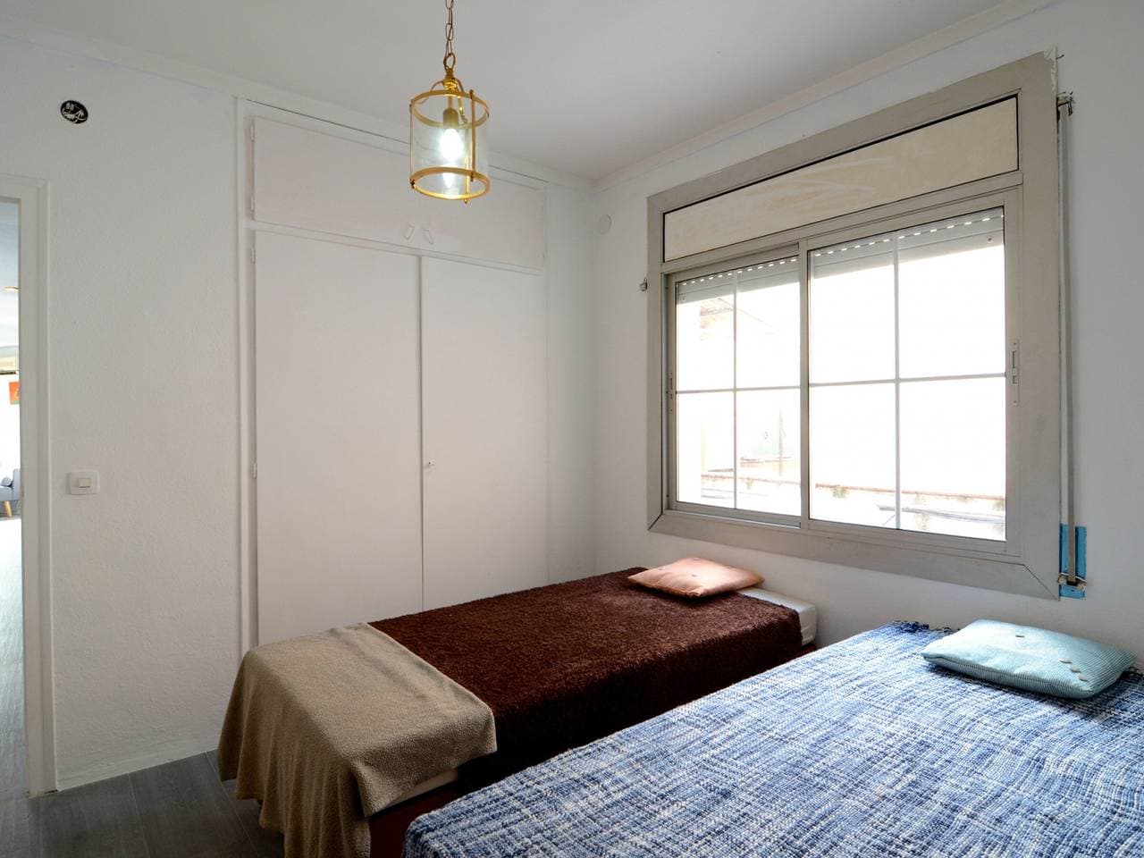 Foto 12 von 17: Geräumige 3-Zimmer-Wohnung mit WLAN und Klimaanlage im Stadtzentrum.