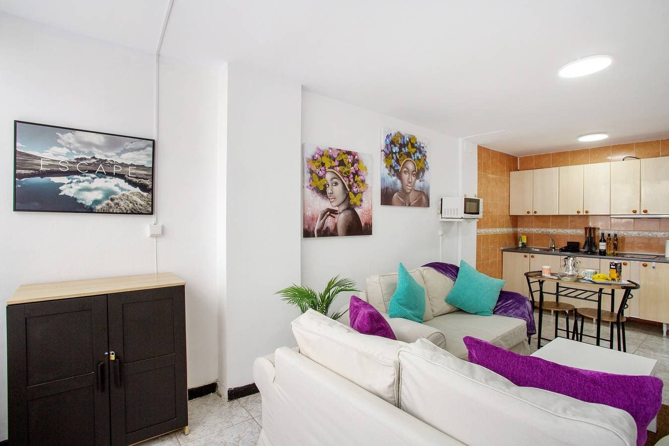 Foto 5 von 21: Ferienwohnung "Lidia" mit Seeblick, Gemeinschaftspool und WLAN