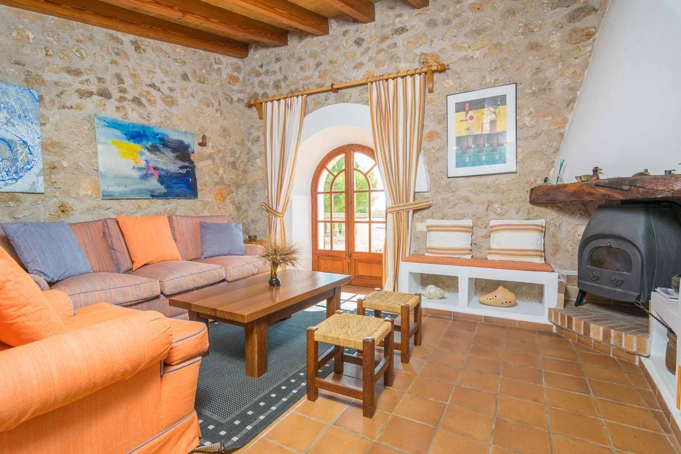 Foto 5 von 38: Calvari - Ferienhaus mit Terrasse in Pollença. WiFi gratis