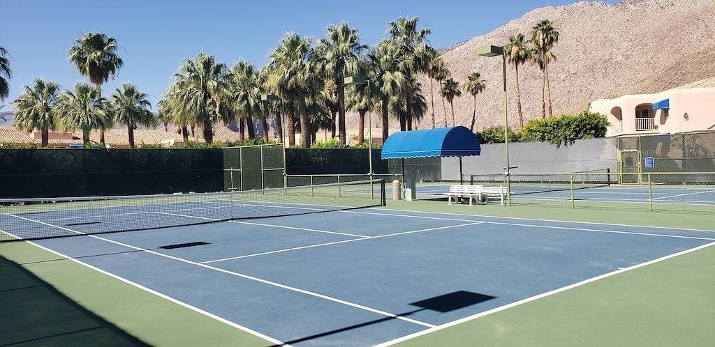 Foto 11 von 25: Quiet Moroccan Retreat in Downtown Palm Springs w/ Mountain and Pool View!