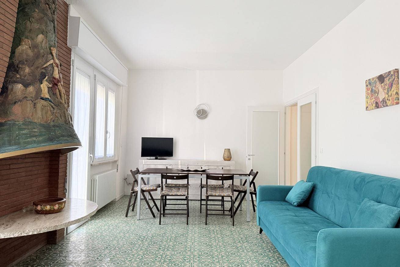 Foto 4 von 27: Ferienwohnung für 7 Personen mit Balkon/Terrasse