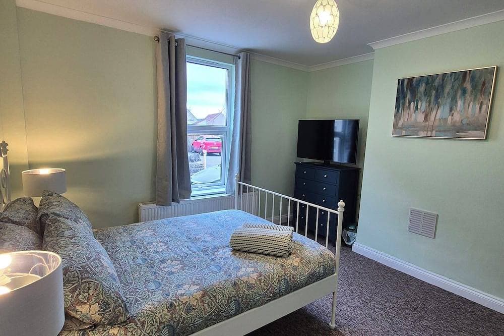 Foto 2 von 17: Spacious apartment 5 mins from Clifton and M5