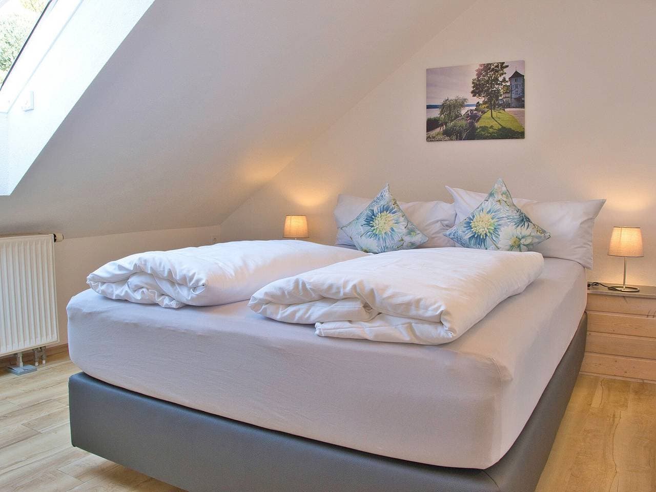 Foto 13 von 31: Ferienwohnung 'Weitblick' mit Gemeinschaftsgarten, Balkon und WLAN