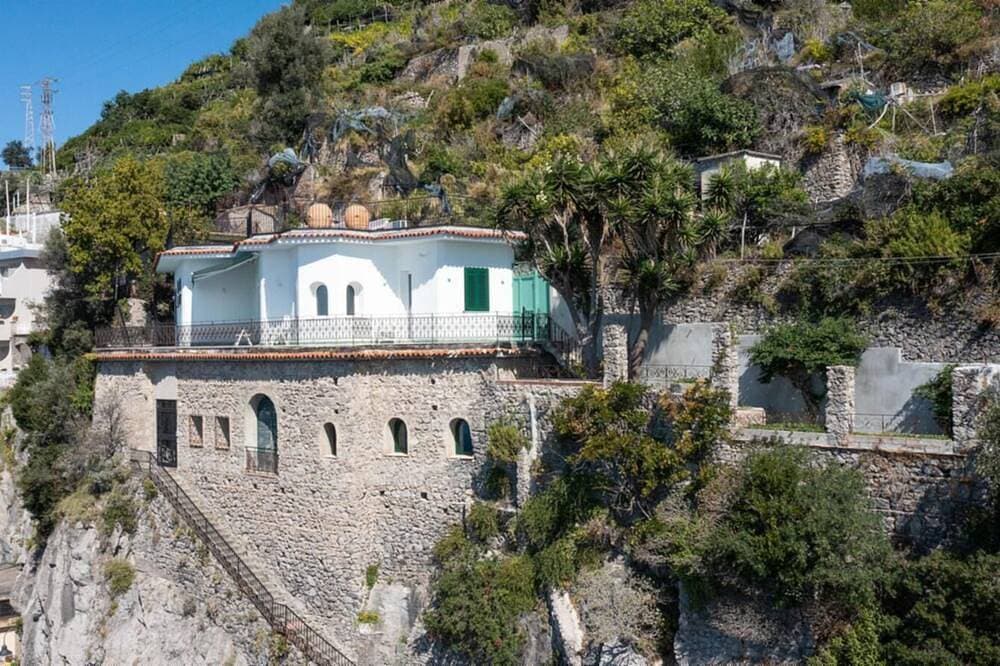 Foto 8 von 30: Enrico Tower   Maiori, Amalfi Coast