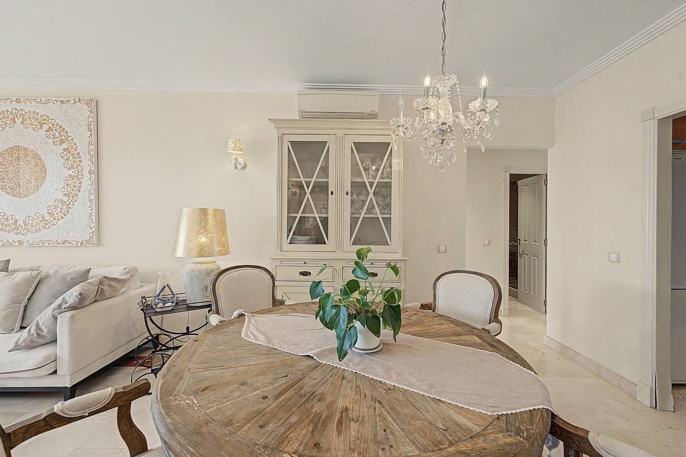 Foto 8 von 28: Luxusapartment nahe Strand mit Meerblick in Estepona