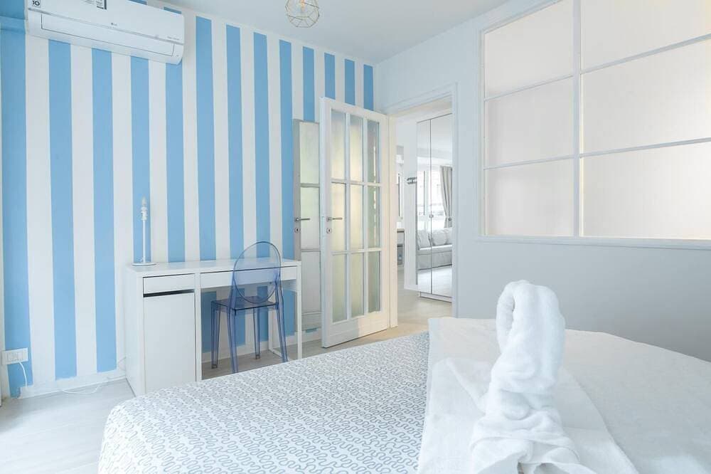 Foto 2 von 22: Marconi Apartment 2 - Bright one-bedroom apartment in the city center