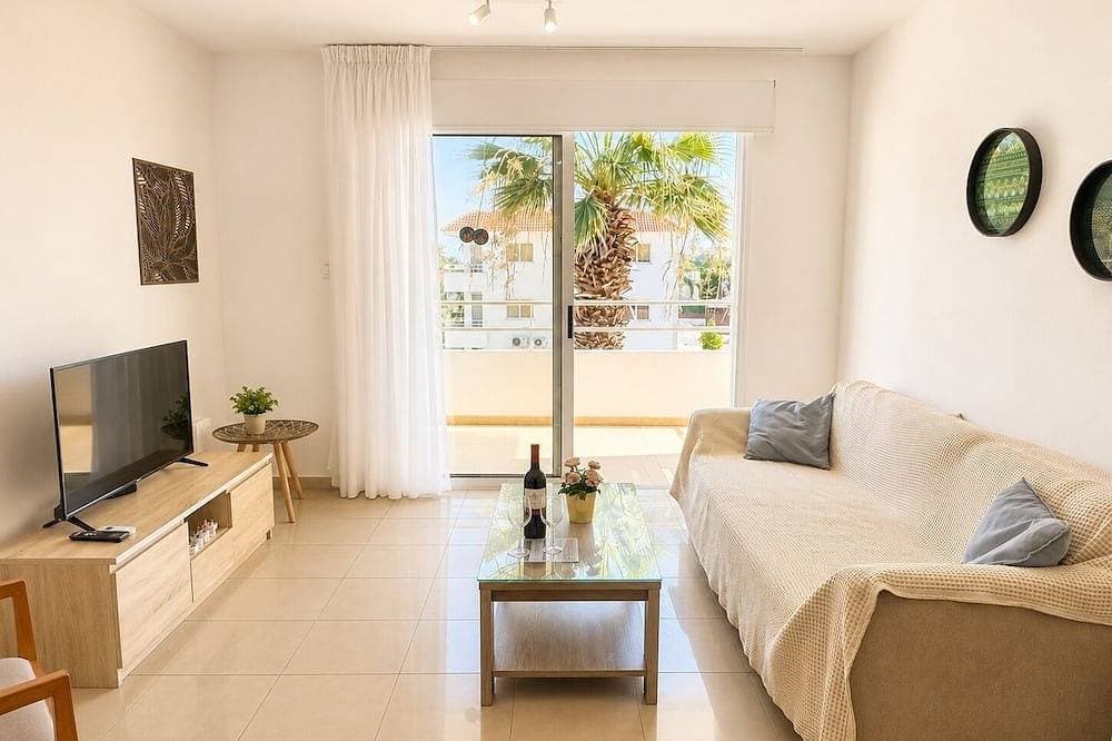 Foto 9 von 21: Narcissos 'Nissi Beach' Apartment A8