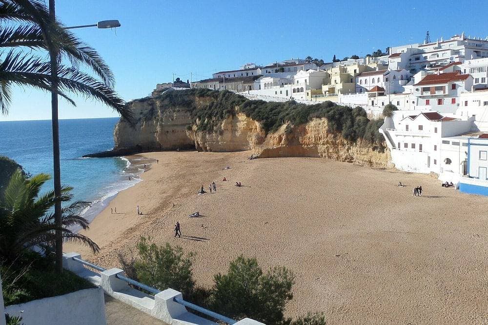 Wohnung T1 (B) neben dem Strand für den Urlaub 1