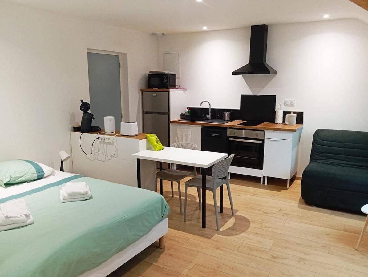 Studio cosy et confortable 1