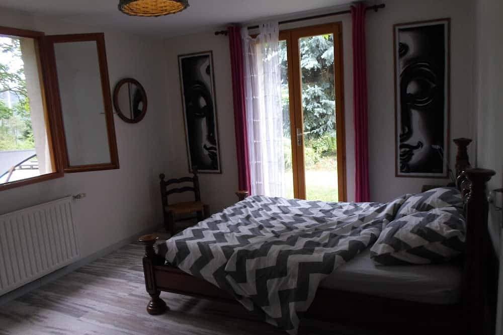 Foto 2 von 28: Haus auf dem Land, Swimmingpool, 3000 m2 Grundstück, herrliche Aussicht