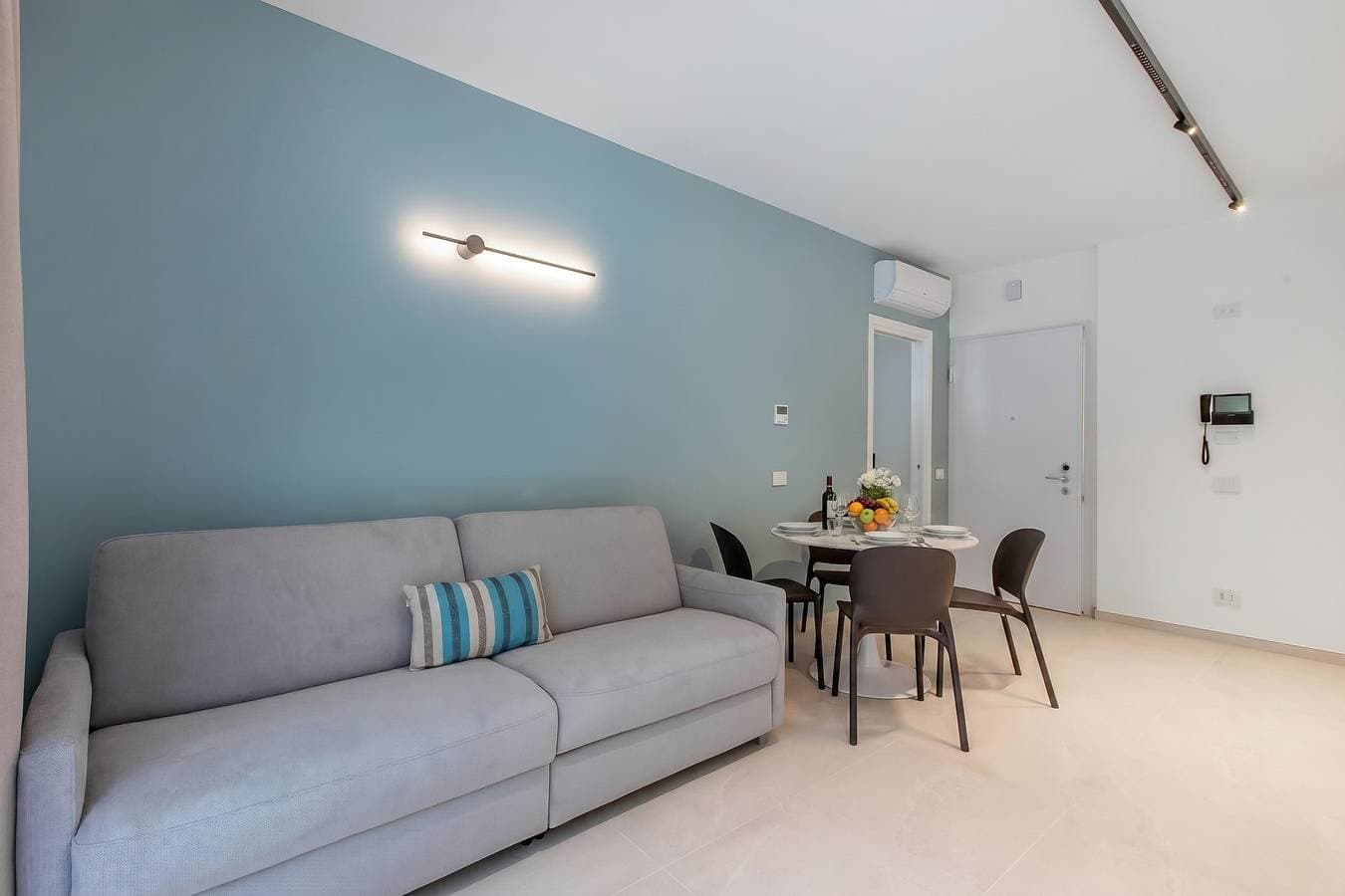 Foto 4 von 18: Nua Boutique Apartaments 10 Towncentre
