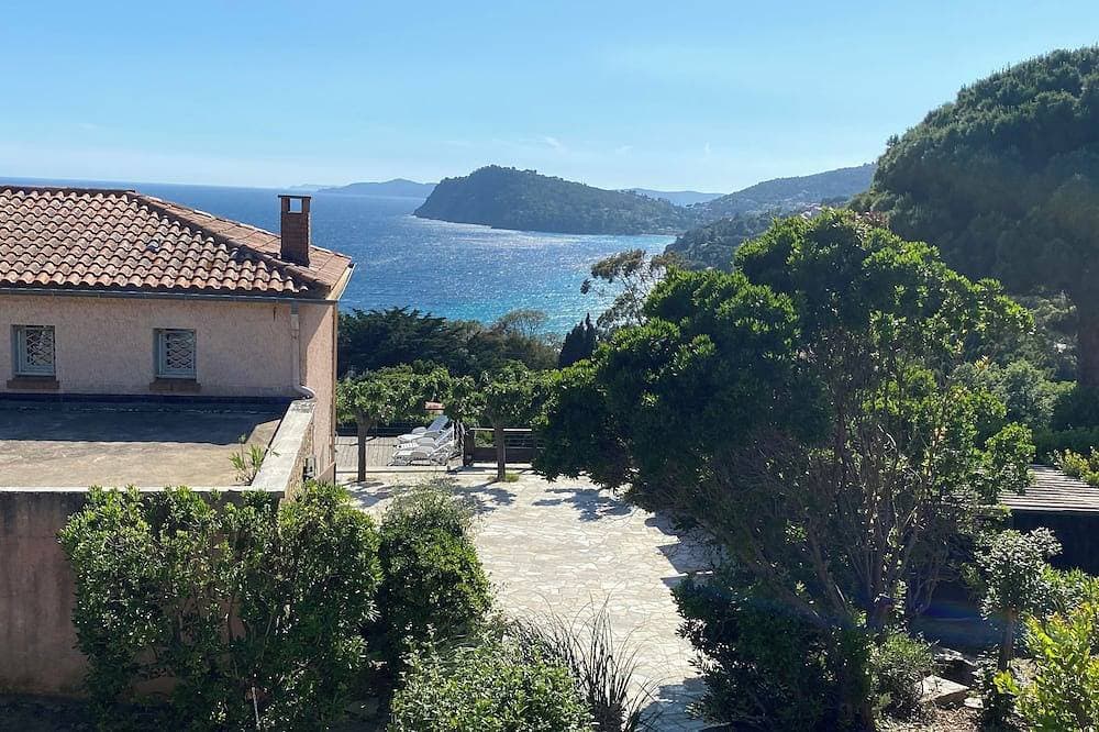 Foto 12 von 26: Großer Privatpool • Ruhige Oase für 2 • Gästehäuschen optional • Côte d’Azur