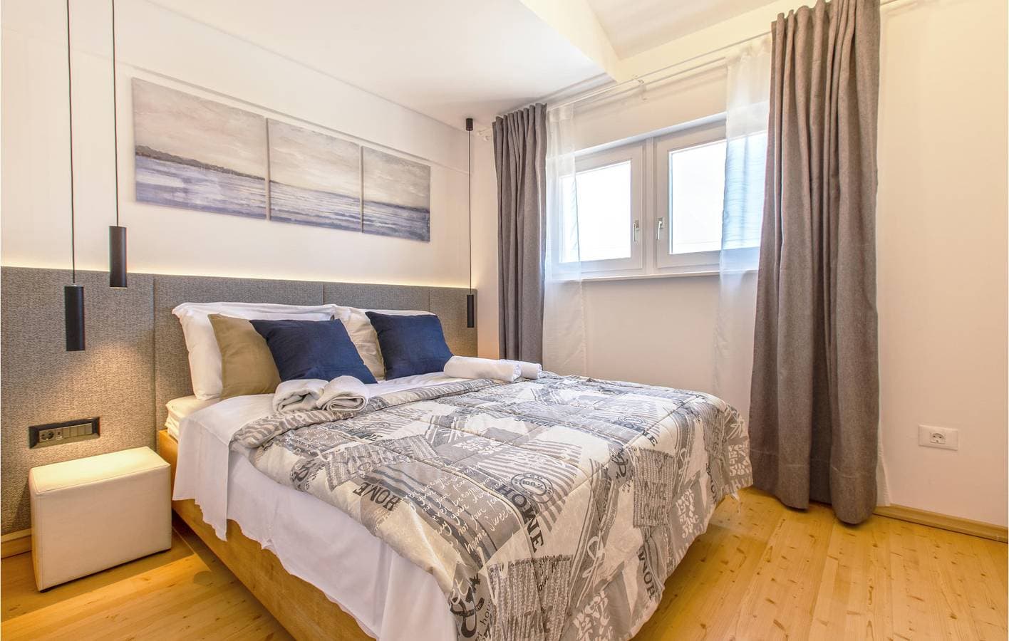 Foto 7 von 17: Ferienwohnung für 4 Personen mit Pool