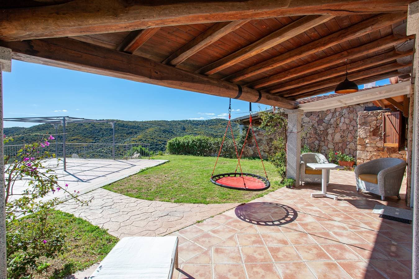 Foto 4 von 34: Ferienvilla "Risveglio Con Alba" mit Meerblick, Garten & Terrasse