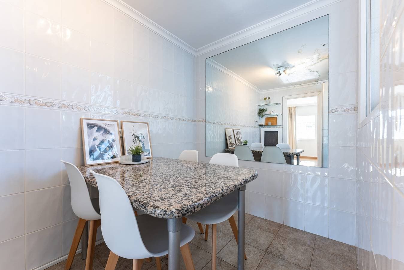 Foto 7 von 24: Penthouse in der Altstadt mit Panorama-Meer- und Bergblick, WLAN und Klimaanlage