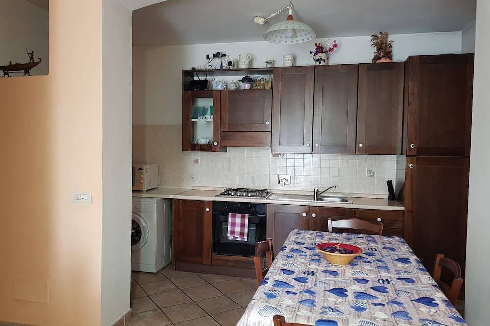 Foto 10 von 24: App.in semi-detached villa private garden and parking shared pool