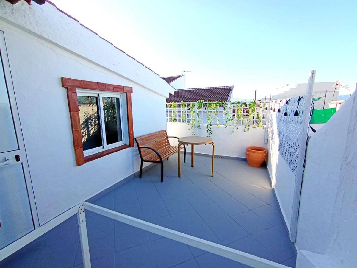 Foto 4 von 28: Two-Bedroom House