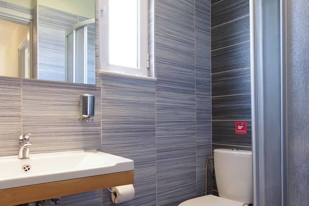 Foto 4 von 18: Cozy Apartment with Swimming Pool Near the Sea