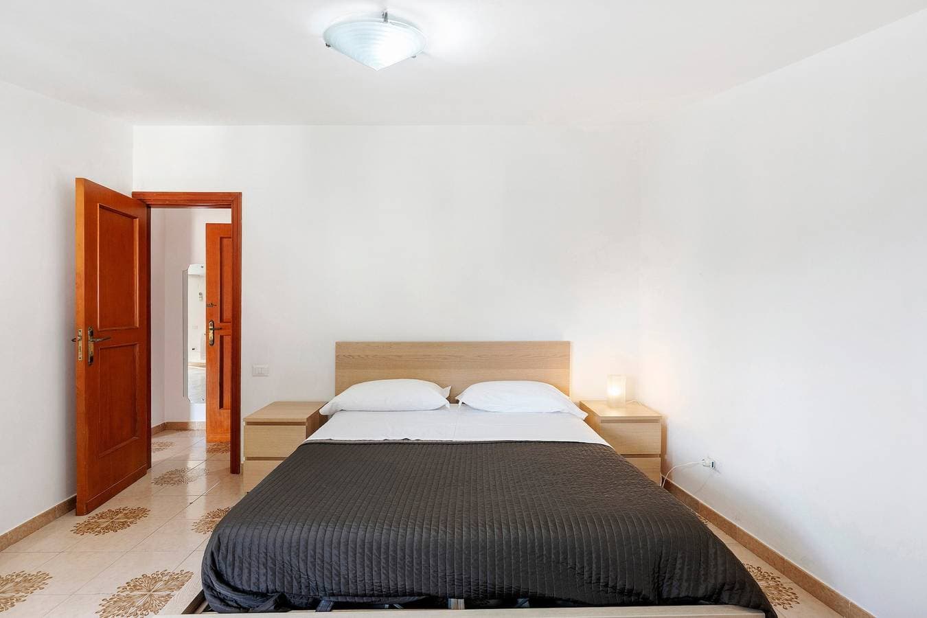 Foto 10 von 20: Apartment 'Ce Tour - Casa Cetara Centro 1' mit privater Terrasse, WLAN und Klimaanlage