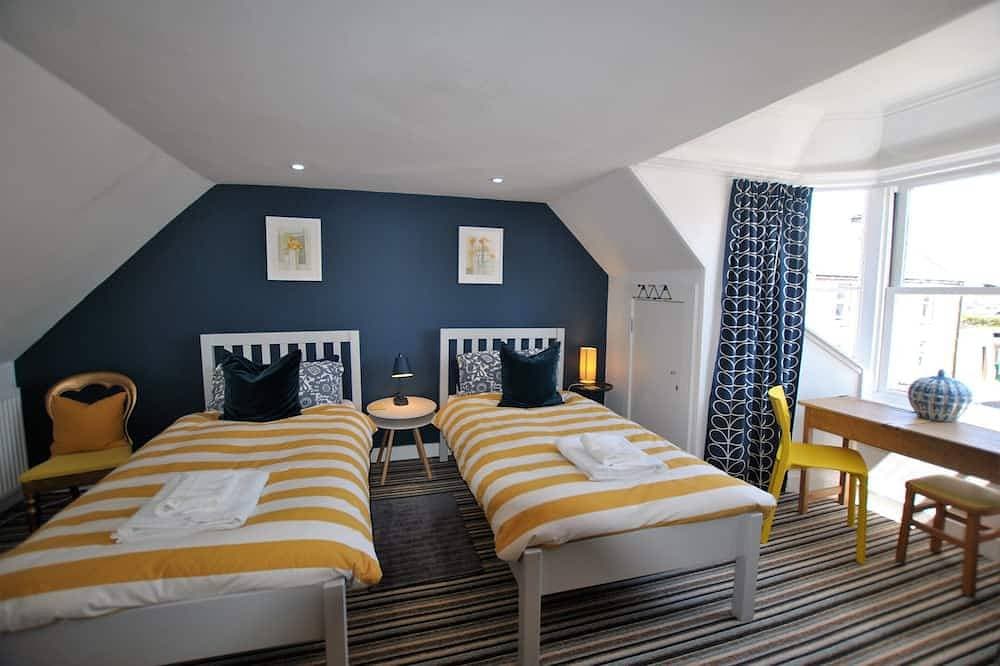 Foto 2 von 25: Shore Cottage, Anstruther- stylish home by the sea