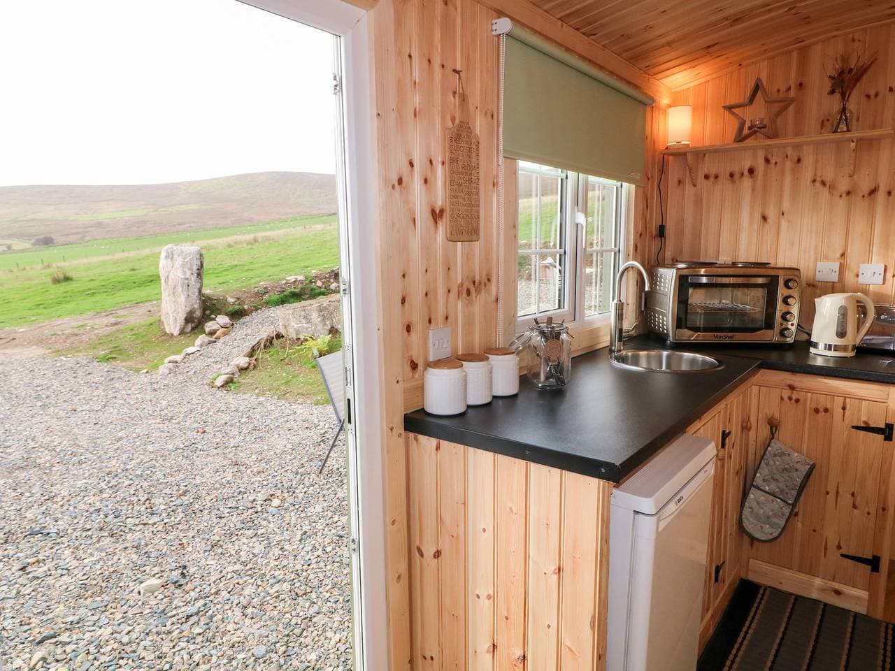 Foto 6 von 20: Hütte für 2 Personen mit Garten