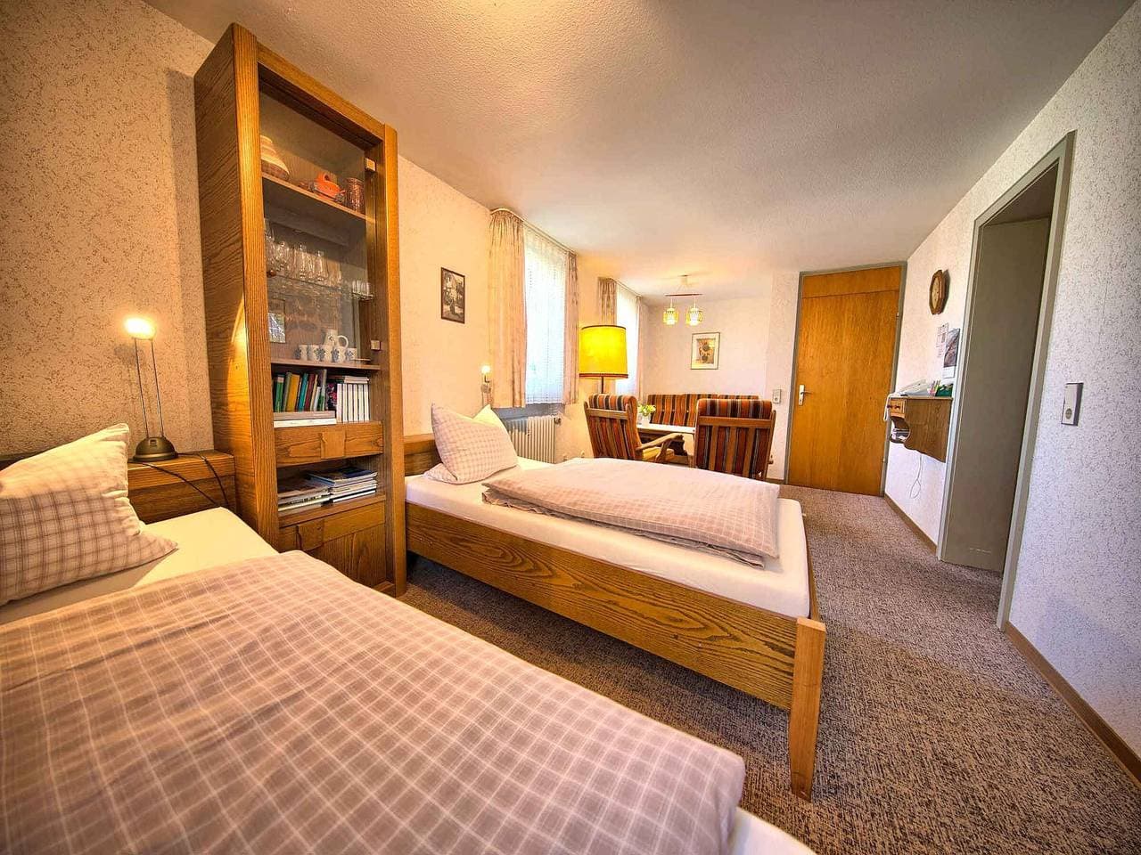 Foto 3 von 18: Ferienwohnung 'Kaltenbach' mit Gemeinschaftsterrasse, Gemeinschaftsgarten und Wi-Fi