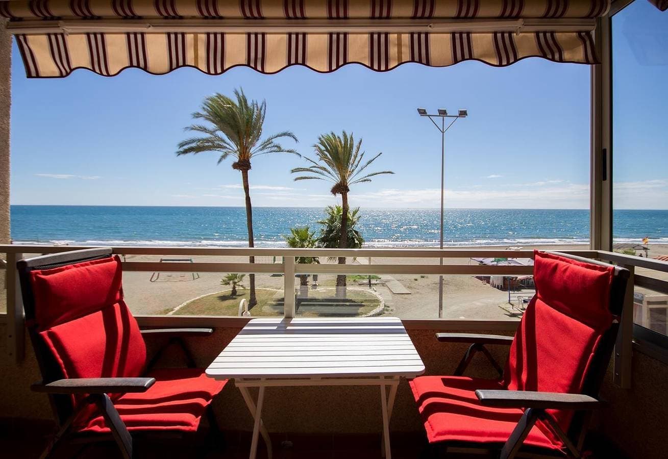Studio 2  Sea front 1