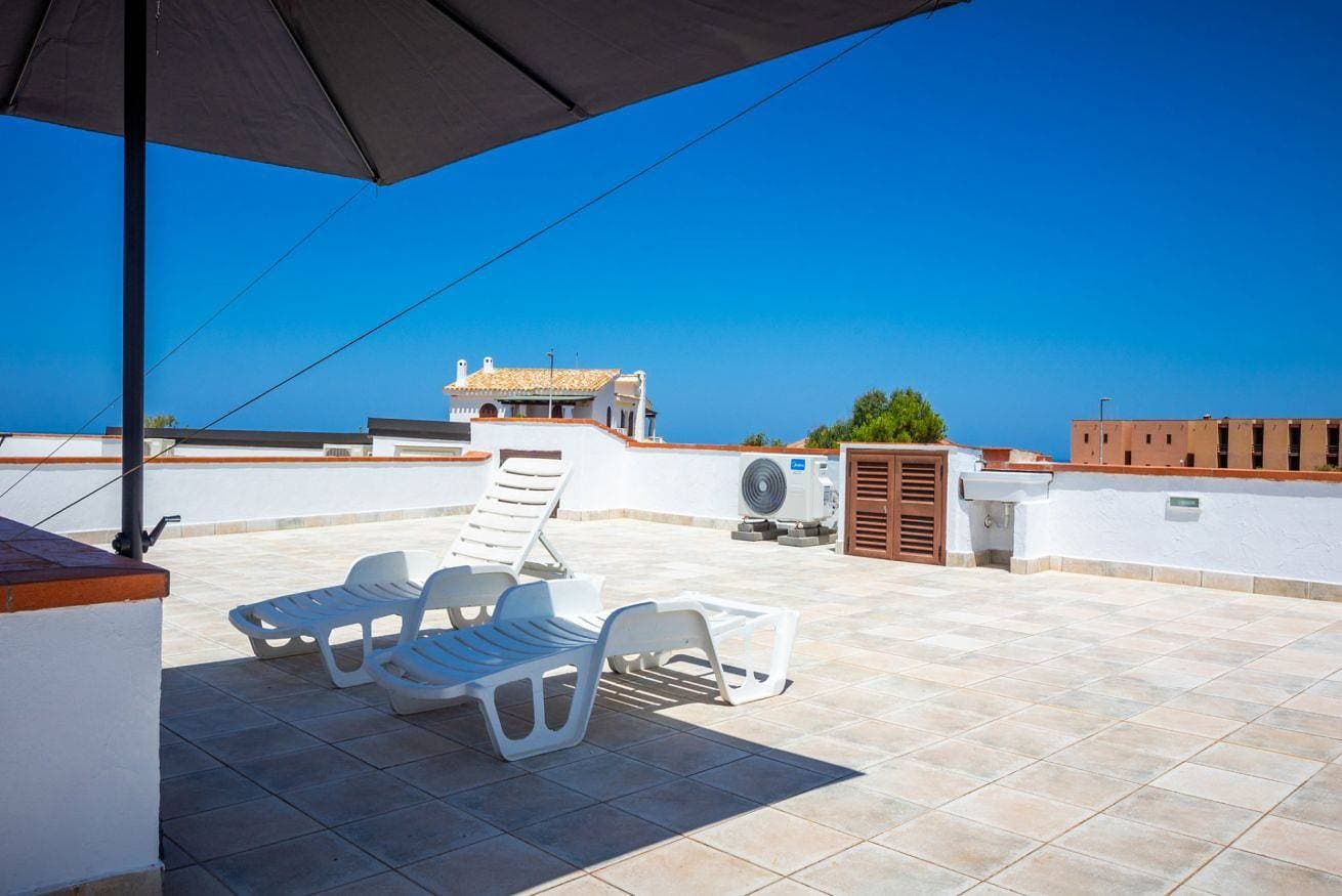 Foto 5 von 39: Ferienwohnung für 5 Personen mit Balkon/Terrasse