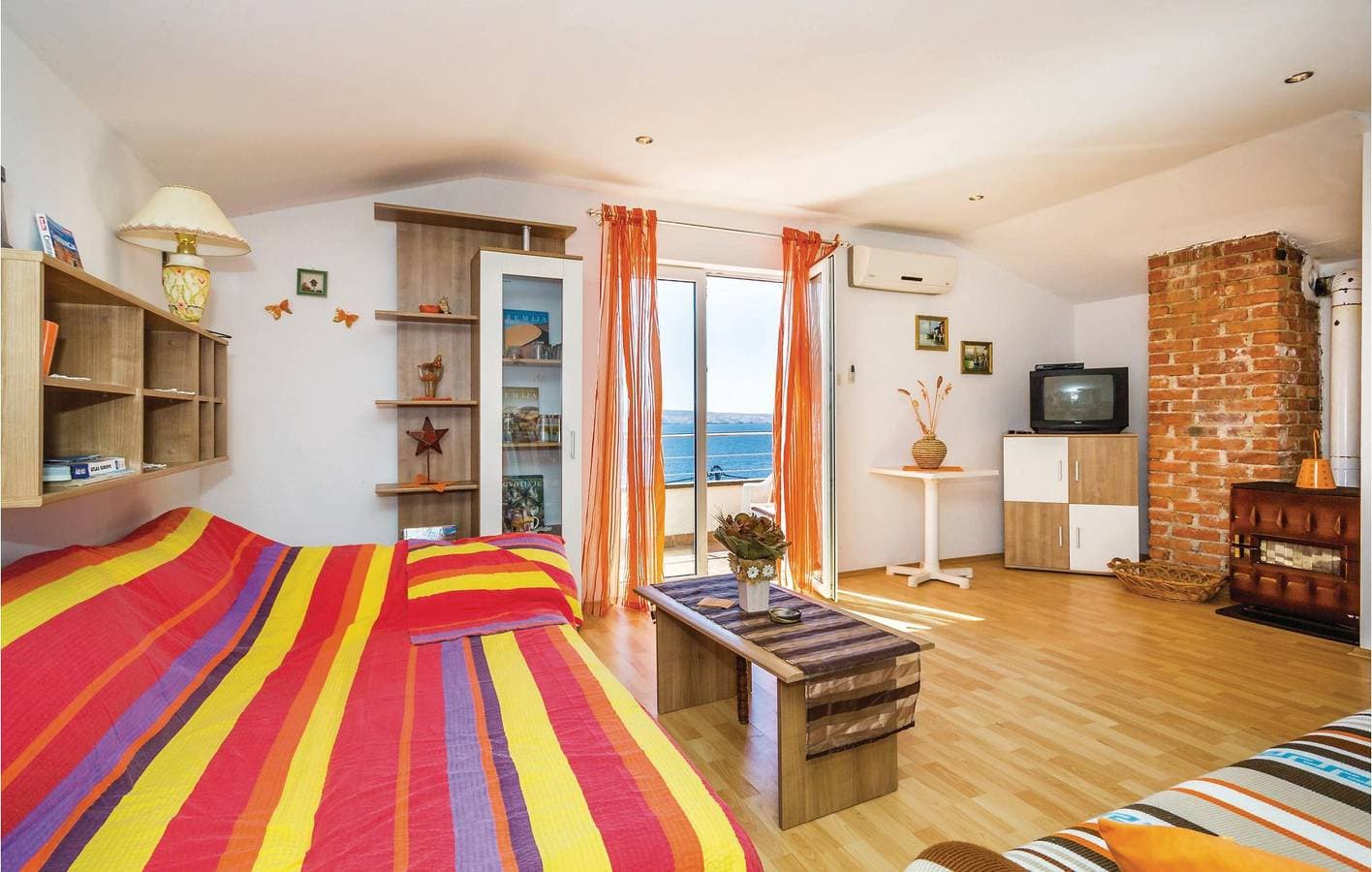 Foto 5 von 22: Apartment am Meer mit Terrasse, WLAN und Parkplatz – 700 m zum Strand