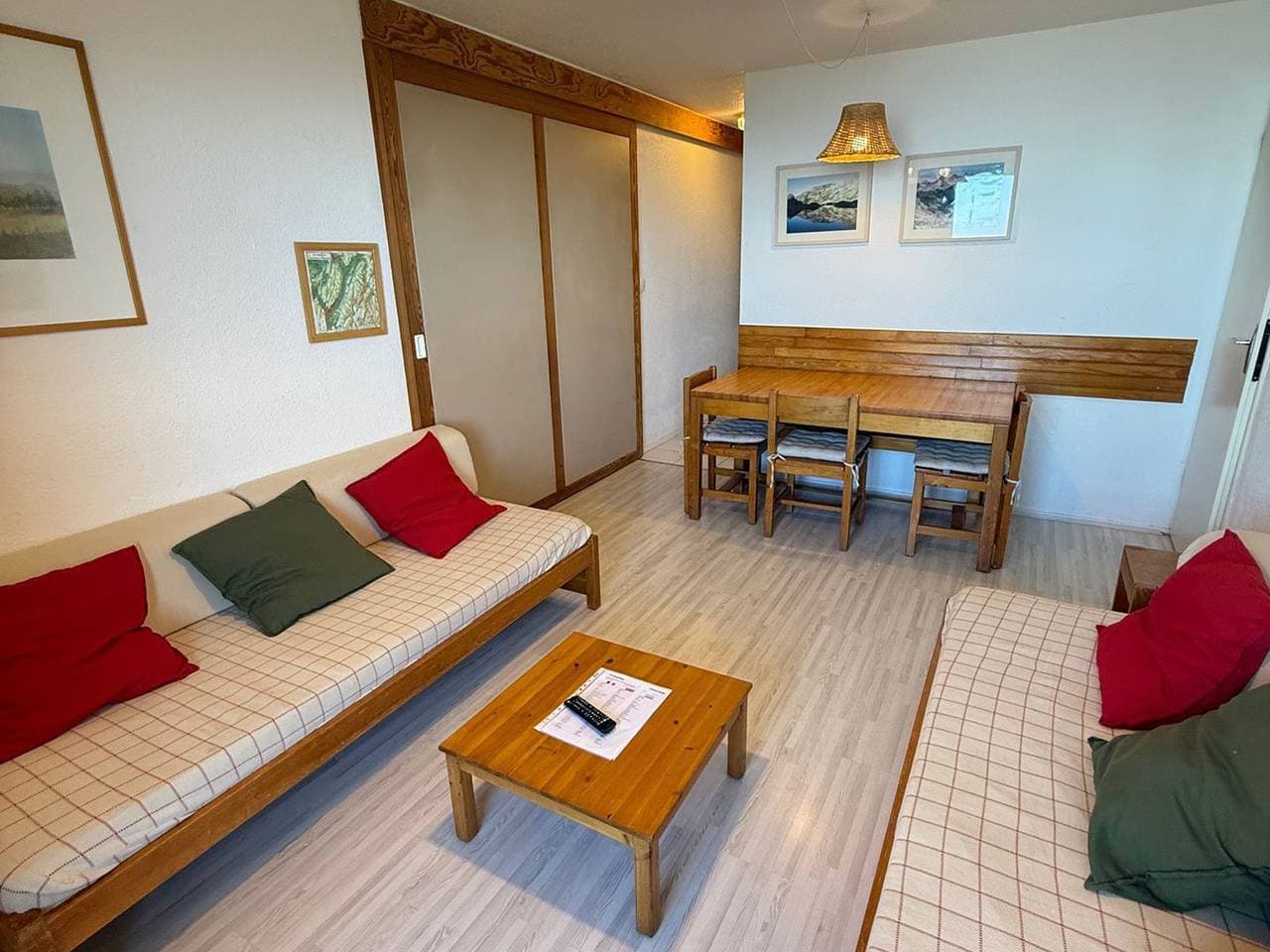 Foto 3 von 14: 3-Zimmer-Wohnung an der Piste mit Balkon und Talblick