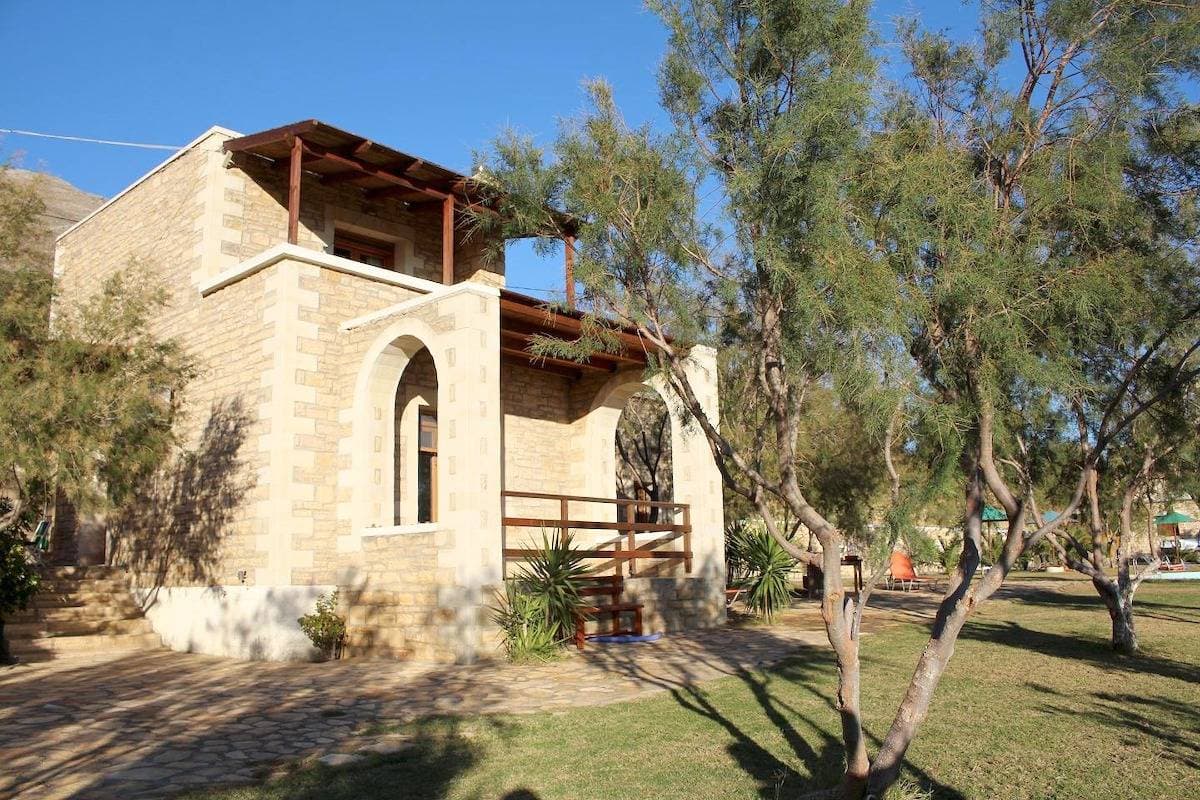 Foto 7 von 52: Ferienhaus mit Pool, großer Garten, idyllisch und ruhig, Wifi | Triopetra, Kreta