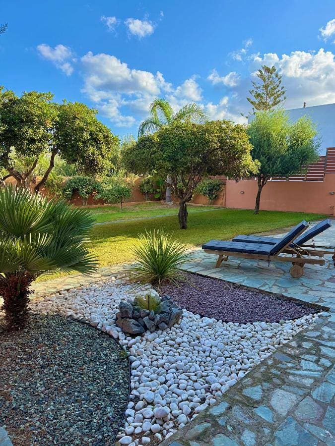 Unick Avra Luxury Living 1