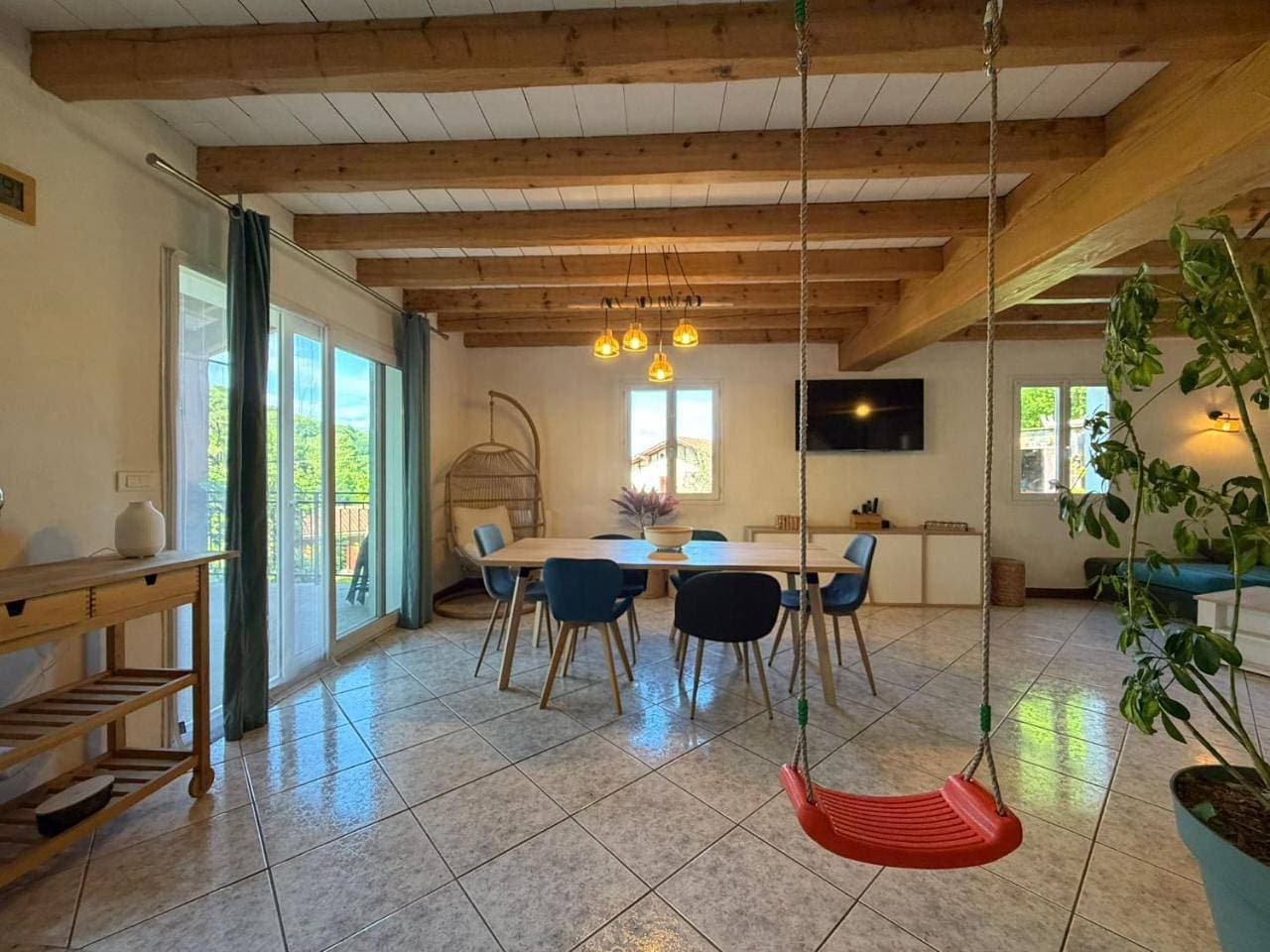Foto 12 von 30: Three-Bedroom House