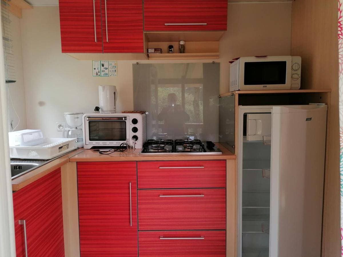Mobile home camping du lac de Bairon 1