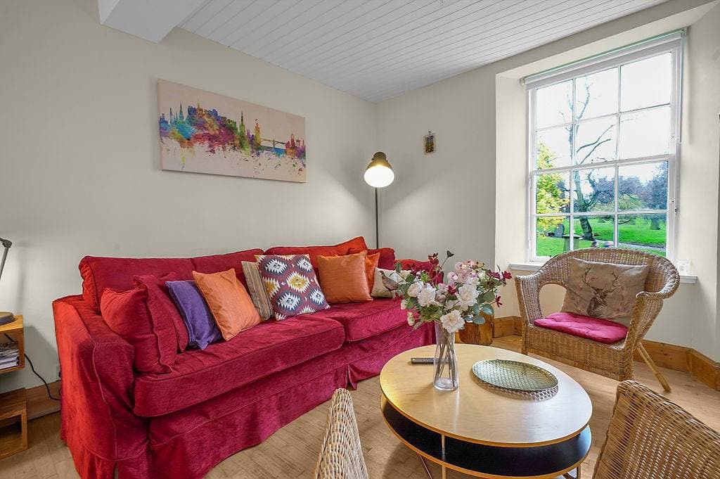 Foto 2 von 19: GuestReady - Charming 2bed in Edinburgh Old Town