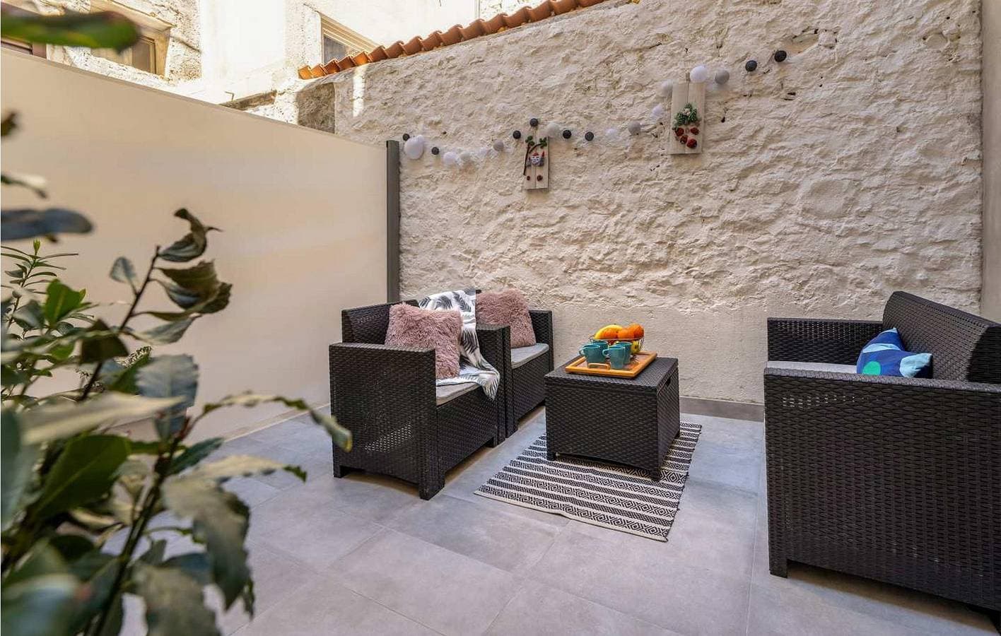 Foto 3 von 23: Modernes Apartment mit 2 Schlafzimmern und Terrasse, 2 km vom Strand entfernt