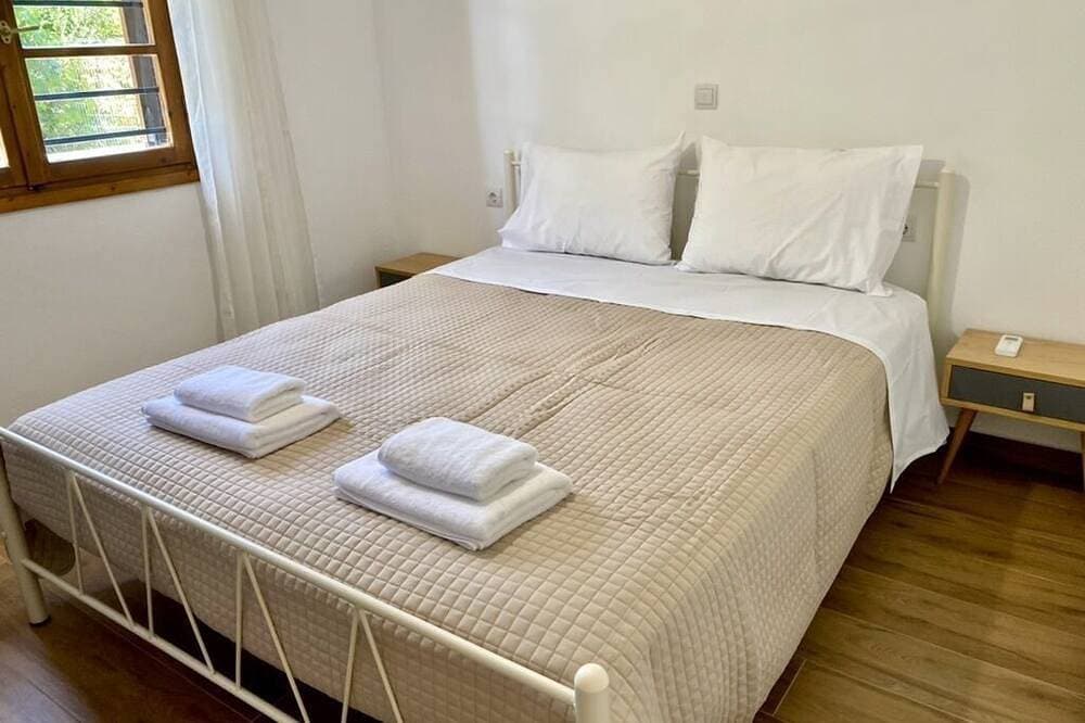 Foto 12 von 30: Charming house 8 minutes walk from Almyrida  beach- Parking - Starlink Internet