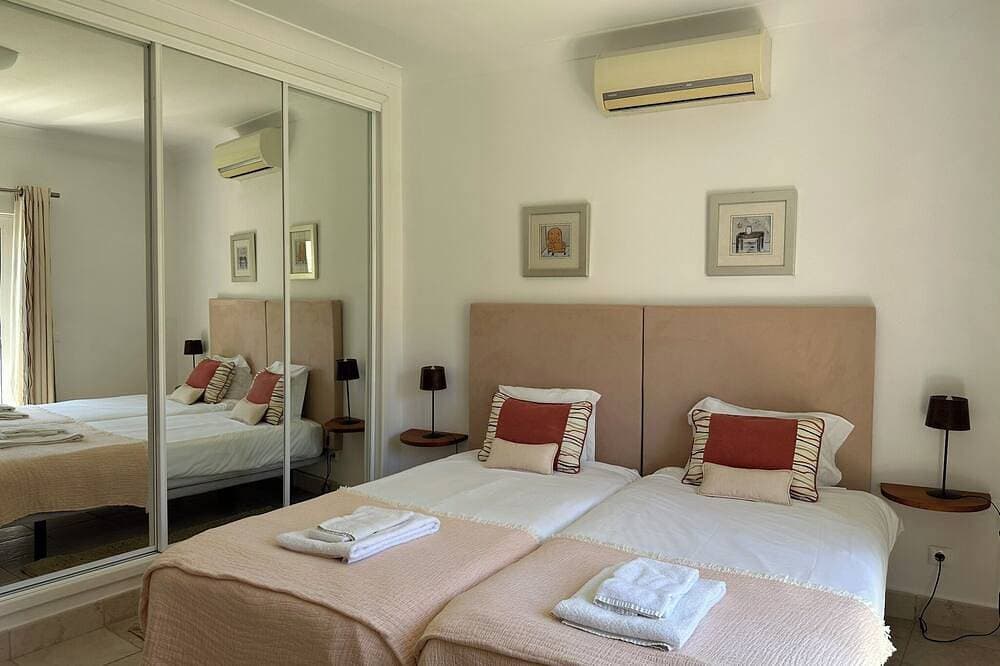 Foto 5 von 30: Deluxe Golf Townhouse Nur 5 Minuten vom Strand entfernt
