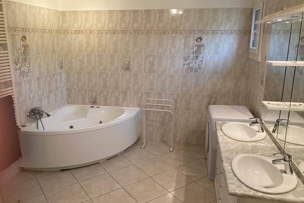 Foto 8 von 28: Gemütliches provenzalisches Ferienhaus mit Pool in Moustiers-Ste-Marie