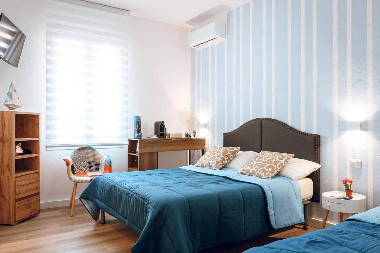 SUITES DELUXE FRONT SEA, Domus Lumeras 1