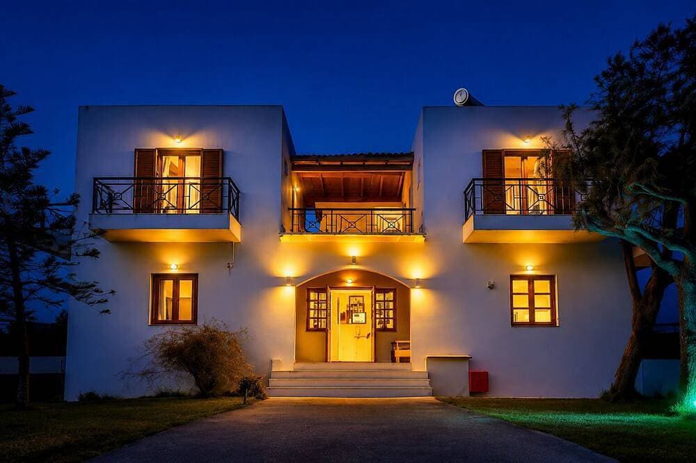 Foto 6 von 15: Charming 1 triple-bedroom  in quaint Georgioupoli with AC
