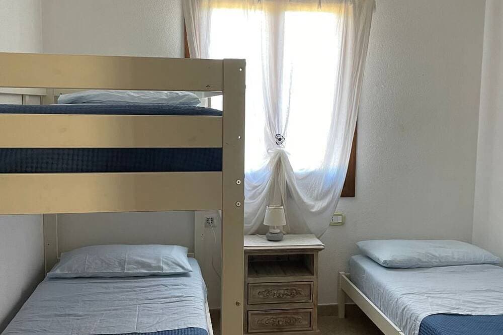 Foto 6 von 23: Haus 1 Kilometer vom Strand von Porto Ainu entfe