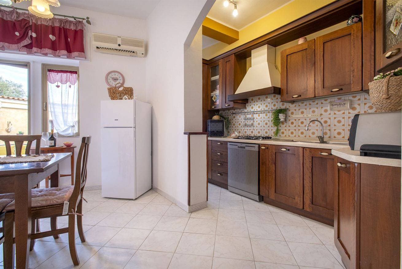 Foto 11 von 70: Ferienwohnung für 8 Personen mit Garten